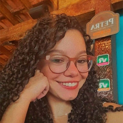Luana Victoria de Santana Domingues - Administração (aluna beneficiária acompanhamento e bolsa somos ciee)